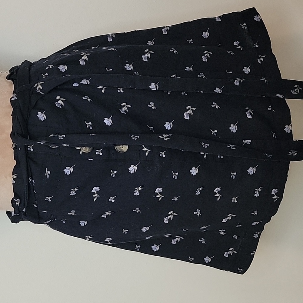 American Eagle Linen Blend Mini Skirt, Blue w/ flowers. Tie Waist, Size M, EUC